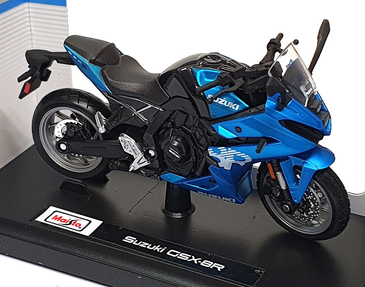 Maisto 1/18 Scale 34007-24906 - Suzuki CSX-8R Motorbike - Met. Blue