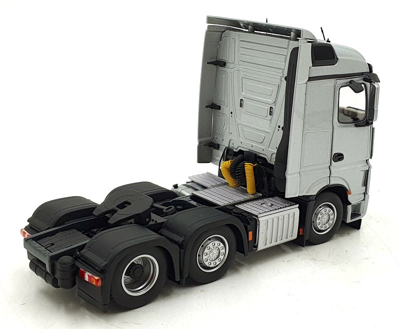 Marge Models 1/32 Scale - 1908-03 Mercedes Benz Actros Streamspace 6x2 Truck