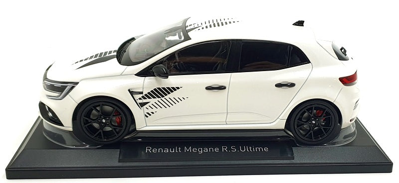 Norev 1/18 Scale Diecast 185396 - 2003 Renault Megane R.S Ultime - Pearl White