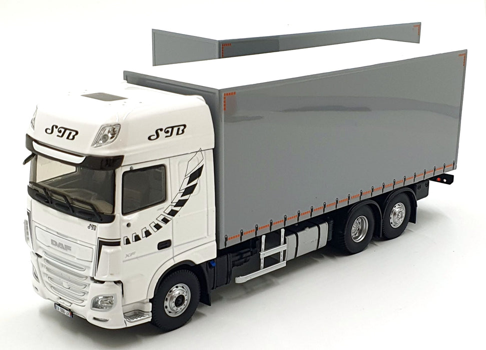 Eligor 1/43 Scale 116404 - 2017 DAF XF Camion Remorque Transporter STB