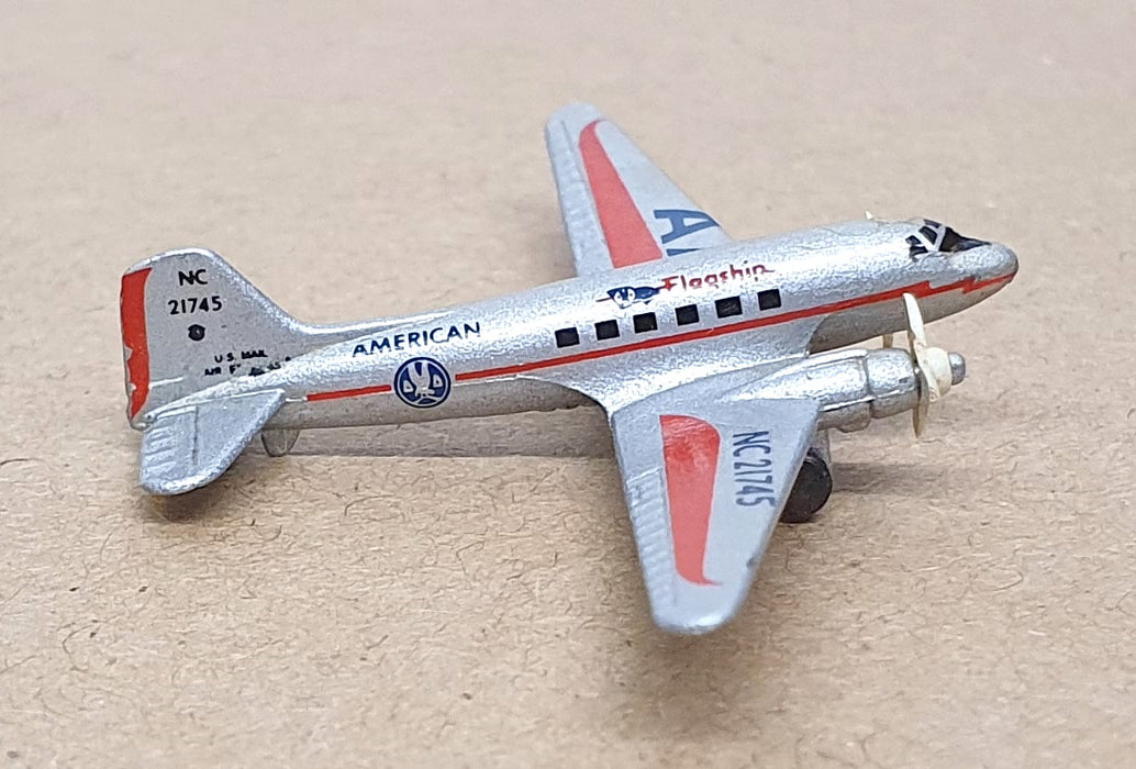 Schabak 1/600 Scale 932/29 - Douglas DC-3 Aircraft American Airlines NC21745