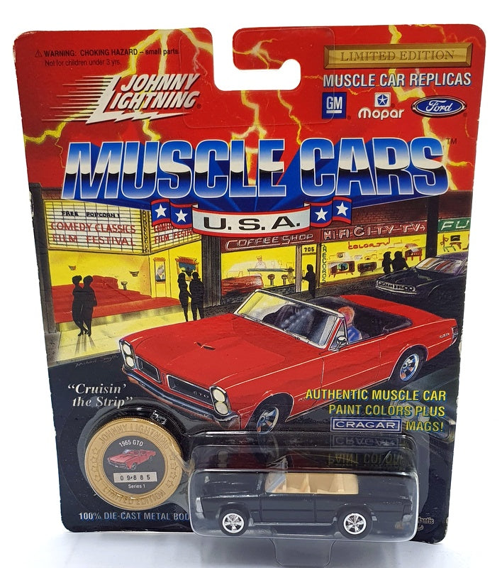 Johnny Lightning 1/64 Scale 200-100 - Muscle Cars 1965 Pontiac GTO - Black