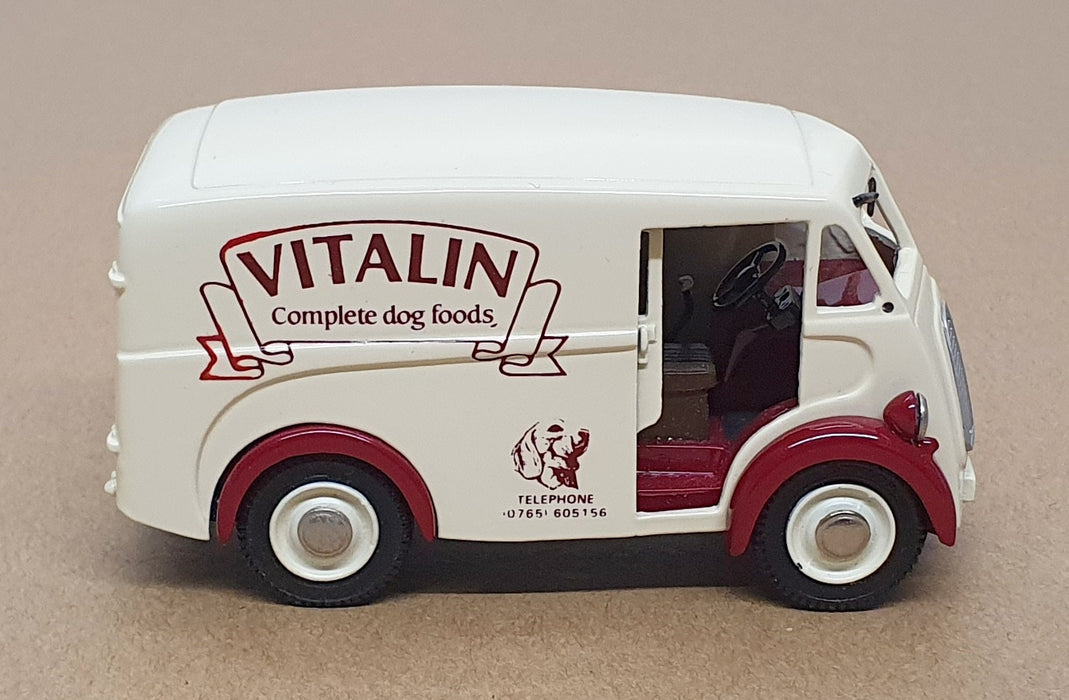 Pathfinder Vanguard Models 1/43 Scale No.5 Morris J-Type Van Vitalin - Ivory Red
