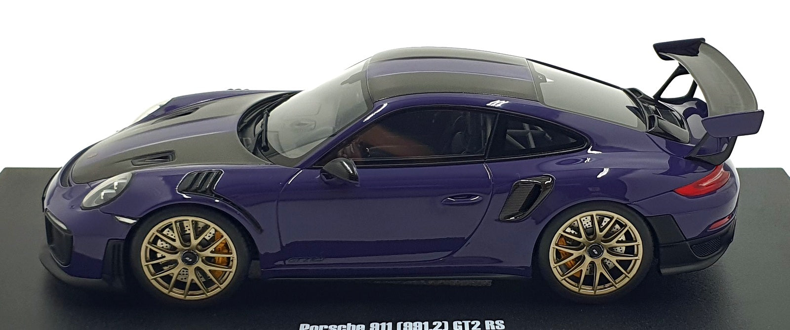 GT Spirit 1/18 Scale Resin GT926 - Porsche 911 (991.2) GT2 RS - Purple