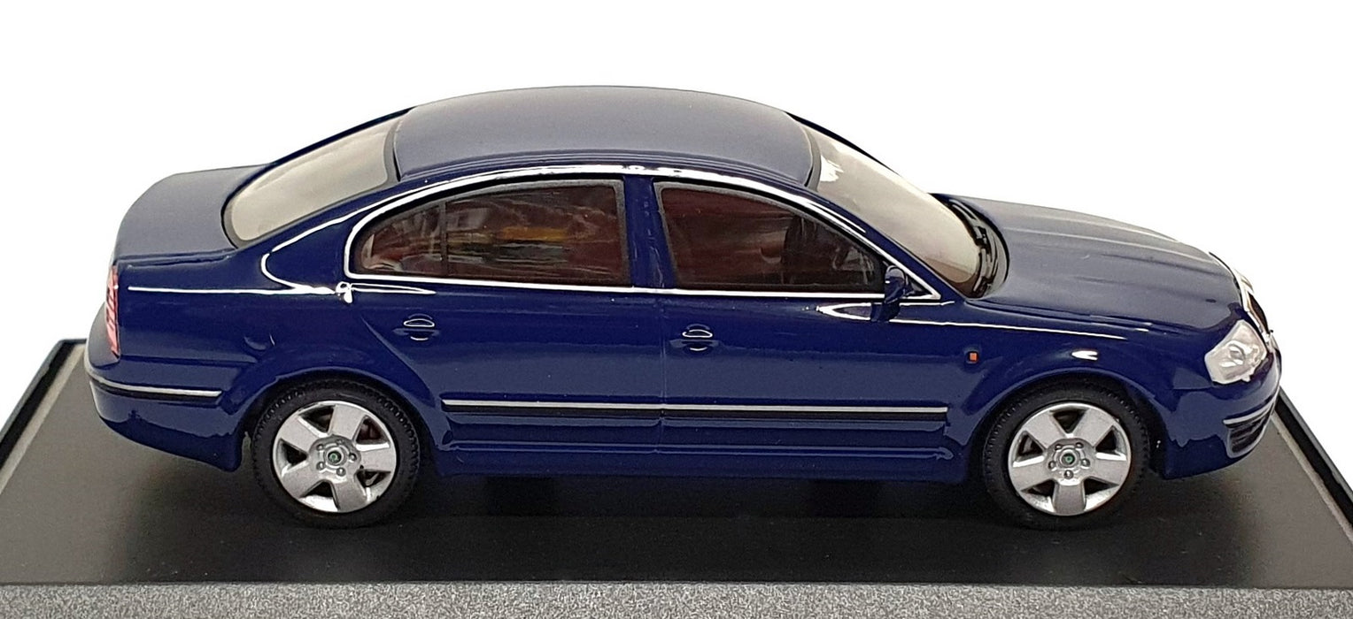 Abrex 1/43 Scale Diecast 143AB003LA - Skoda Superb - Blue