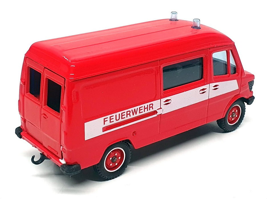 Solido Toner Gam I 1/50 Scale 2132 - Mercedes Benz Van Feuerwehr - Red