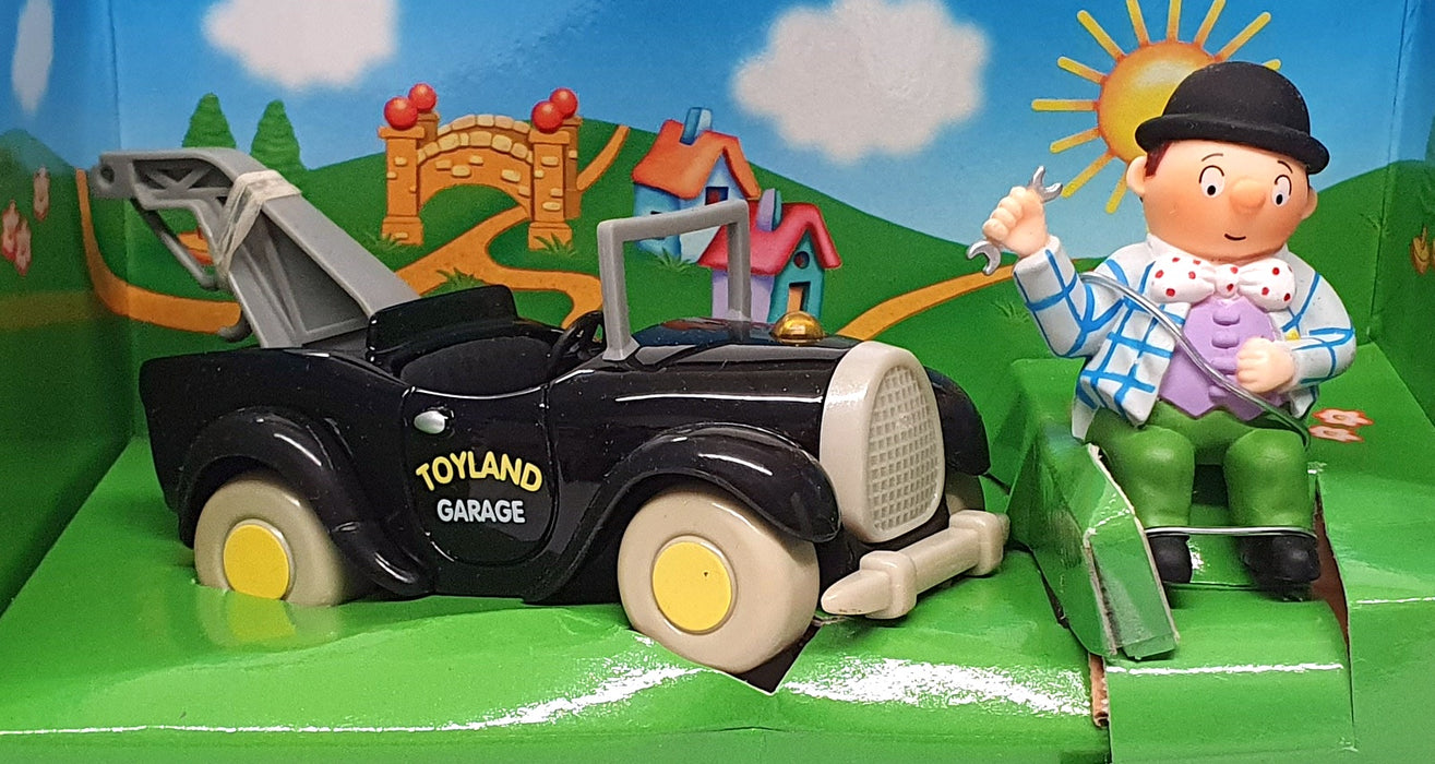 Corgi Noddy In Toyland 69002 - Mr. Sparks Tow Truck With Figure