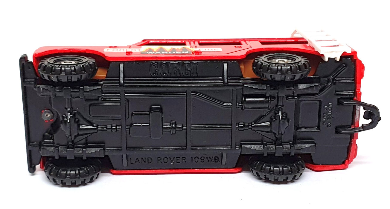 Corgi 12.5cm Long Original Diecast 421 Land Rover 109WB Forest Fire Warden - Red