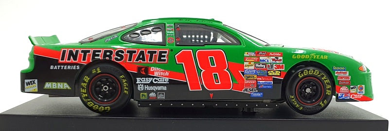 Revell 1/24 Scale RC249903098 Pontiac #18 Interstate Batteries 1999 GP Labonte