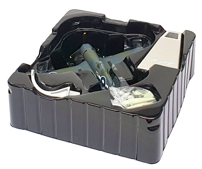 Corgi 1/72 Scale AA33016 - Vought Corsair Mk2 JT537/13-6 P Battle Of Okinawa '45