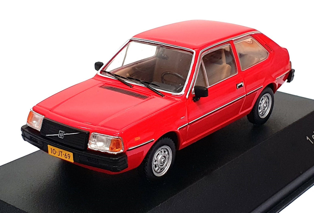 Whitebox 1/43 Scale Diecast WB208 - 1976 Volvo 343 DL - Red