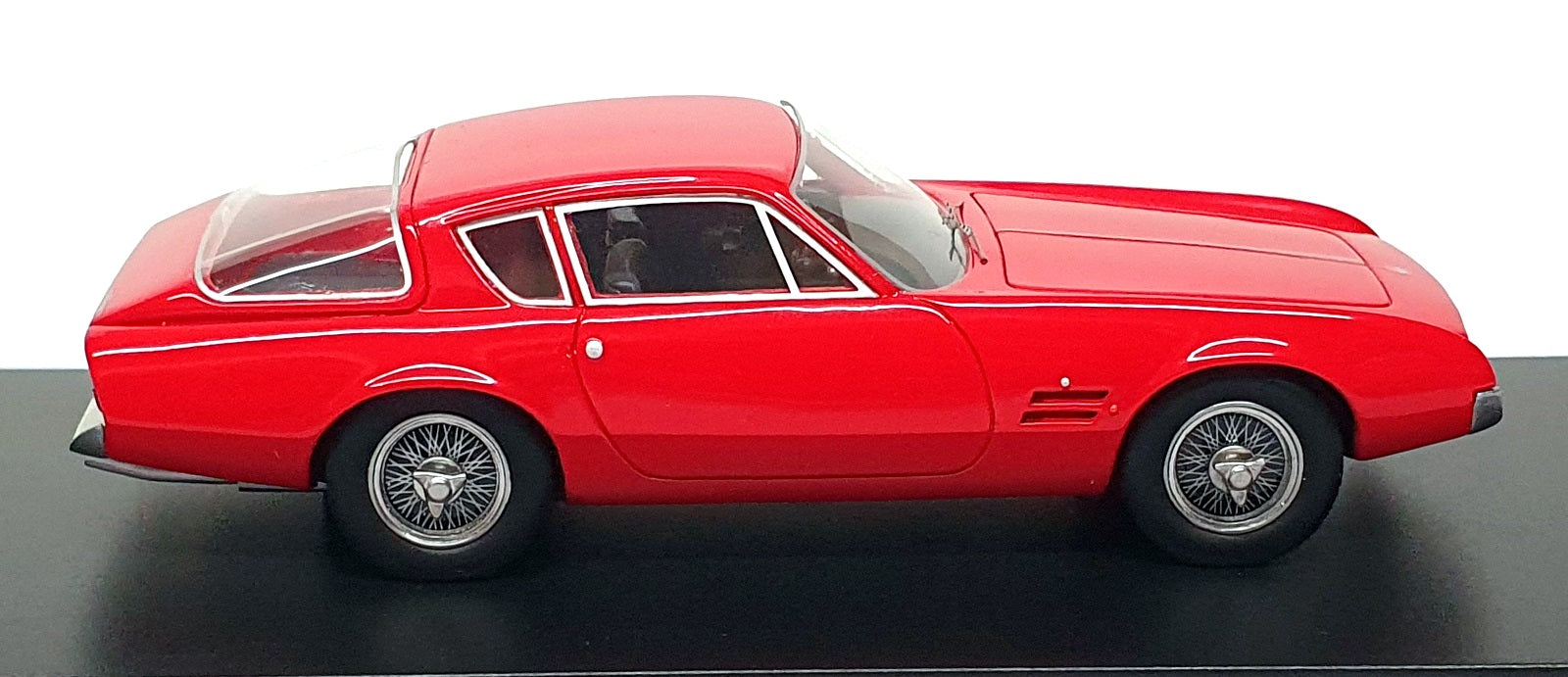 Best Of Show (BOS) 1/43 Scale Resin 43315 - Fiat Ghia 230 S - Red