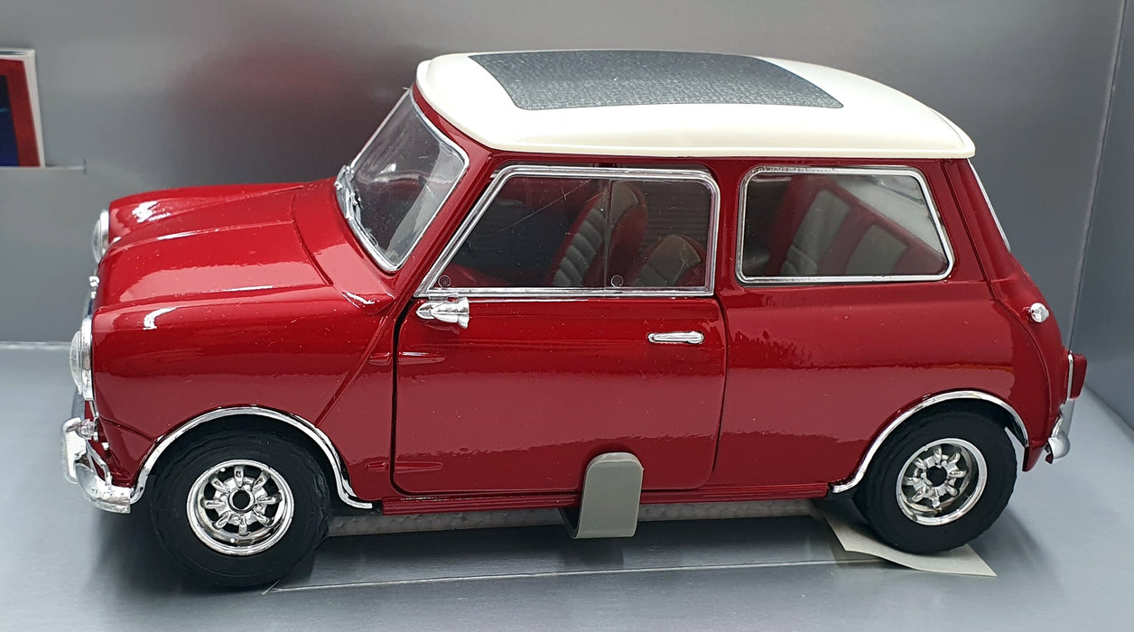 Solido 1/18 Scale Diecast 8022 - Mini Cooper S 1964 - Red/White