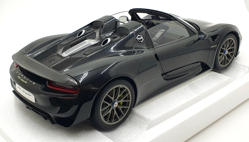 Autoart 1/12 Scale Diecast 12121 - Porsche 918 Spyder - Black