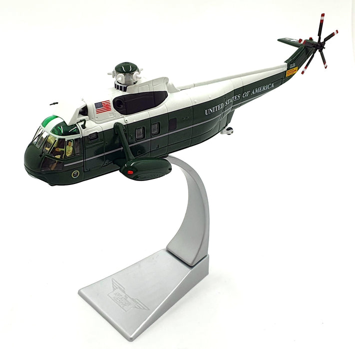 Corgi 1/72 Scale Diecast AA33403 - Sikorsky VH-3D Sea King US Presidential