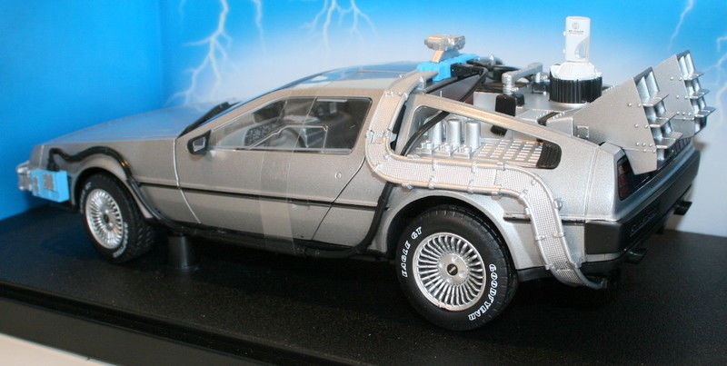 Hot Wheels 1/18 Scale Diecast CMC98 Back To The Future DMC DeLorean Time Machine