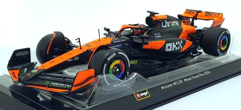 Burago 1/24 Scale Diecast 18-28033 - McLaren MCL38 #81 Miami Grand Prix 2024