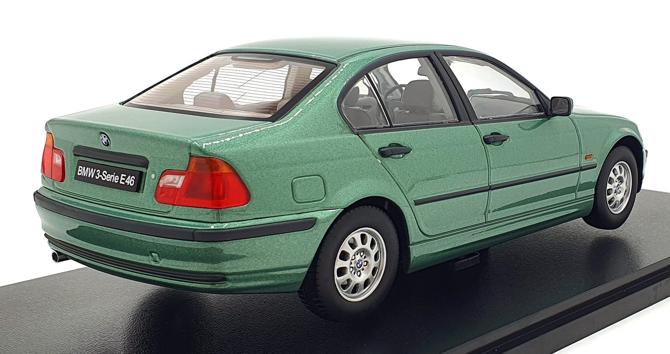 KK Scale 1/18 Scale KKDC181436 - 1999 BMW 3-Series E46 Limousine - Green