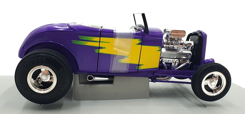 Ertl 1/18 Scale Diecast 7153 - 1932 Ford Street Rod - Purple