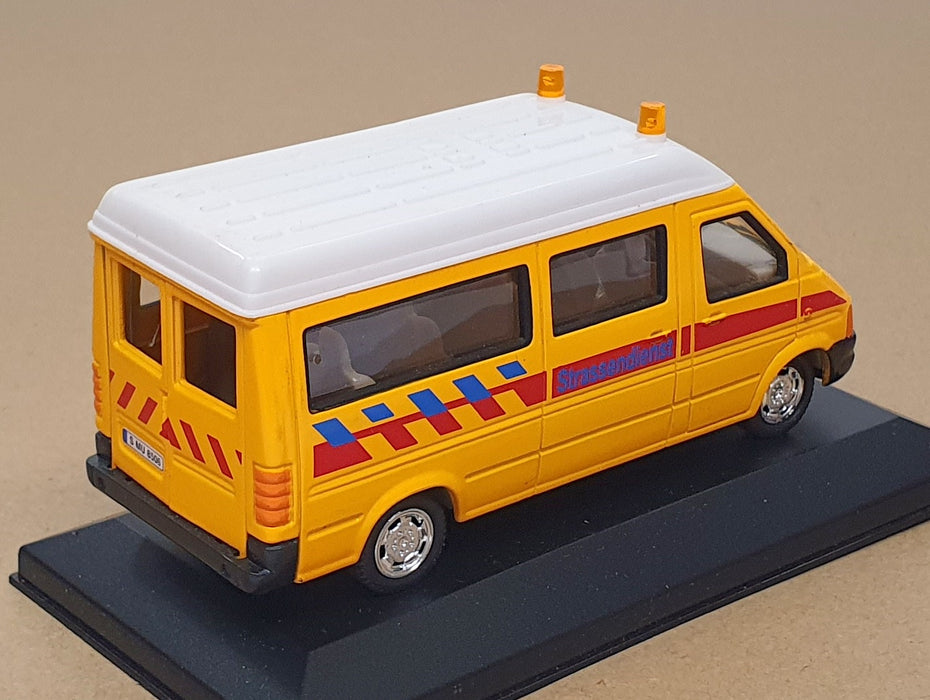 Altaya 1/43 Scale VW8506 - Volkswagen Minibus Strassendienst - Yellow/White