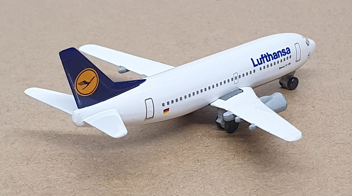 Herpa 1/500 Scale 57370 - Boeing 737-300 Aircraft Lufthansa