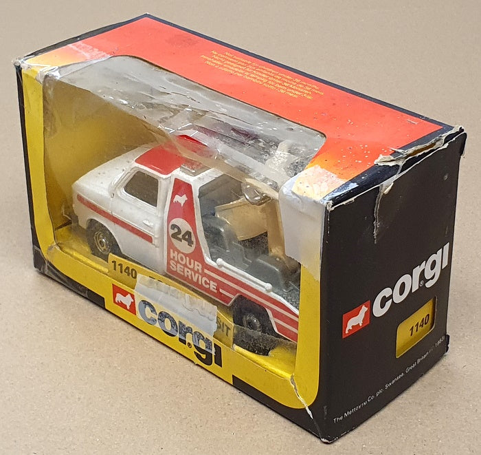 Corgi Appx 12cm Long Original Diecast 1140 - Ford Transit Wrecker - Red/White