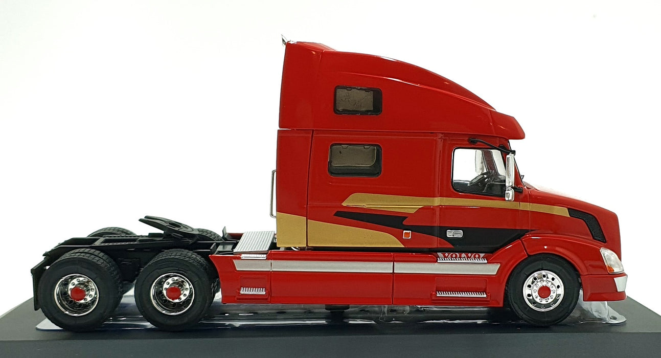 Ixo 1/43 Scale TR220.22 - 2010 Volvo VNL 730 - Red