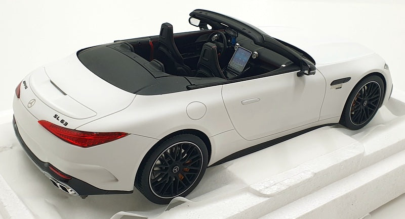Top Speed 1/18 Scale TS0461 - Mercedes-AMG SL 63 - white