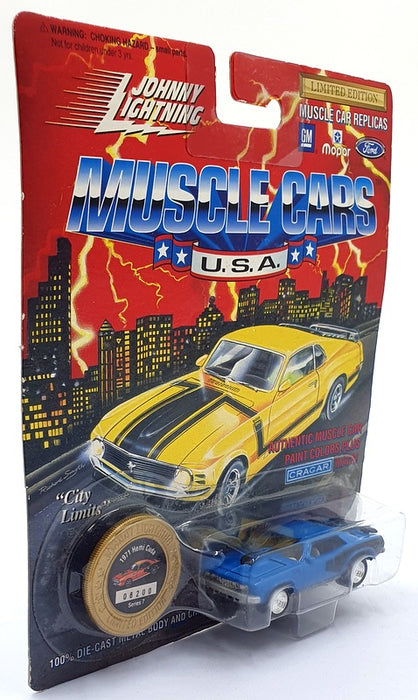 Johnny Lightning 1/64 Scale 200-170 - Muscle Cars 1971 Plymouth Hemi Cuda - Blue