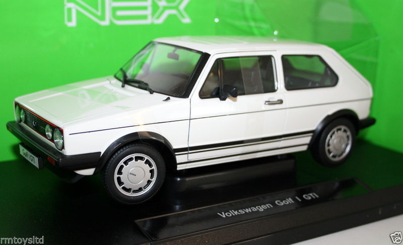 Welly 1/18 Scale Diecast 18039W - Volkswagen Golf GTI MK1 - White