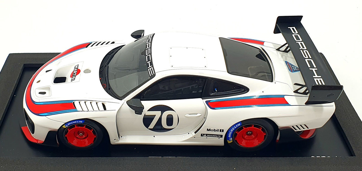 Spark 1/18 Scale Resin WAP 021 903 OK - Porsche 935 #70 Martini - White