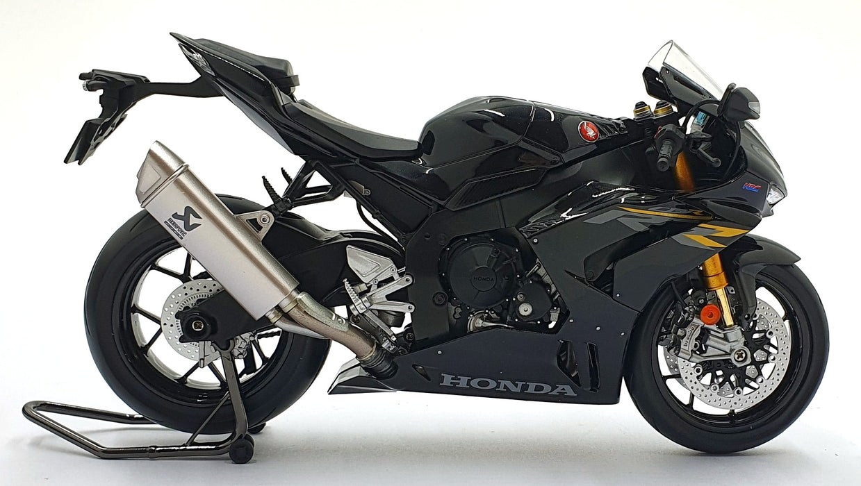 LCD Models 1/12 Scale LCD-M02-BL - Honda CBR1000RR-R Fireblade SP - Black