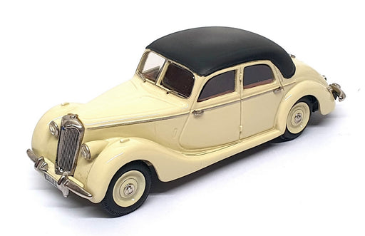 Crossway Models 1/43 Scale CS19 - Riley RMB Saloon - Cream
