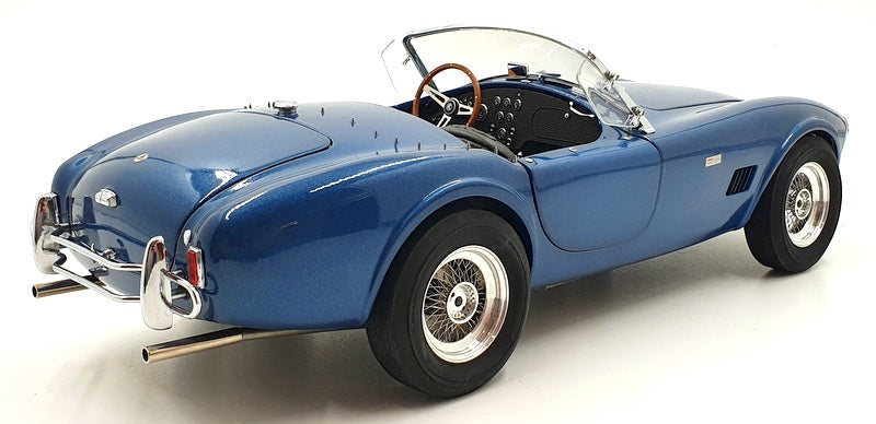 GMP 1/12 Scale Diecast G1202602 - Shelby 289 Cobra - Blue