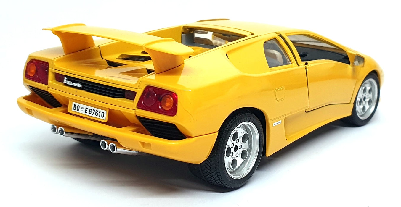 Burago 1/18 Scale Diecast 3041 - 1990 Lamborghini Diablo - Yellow