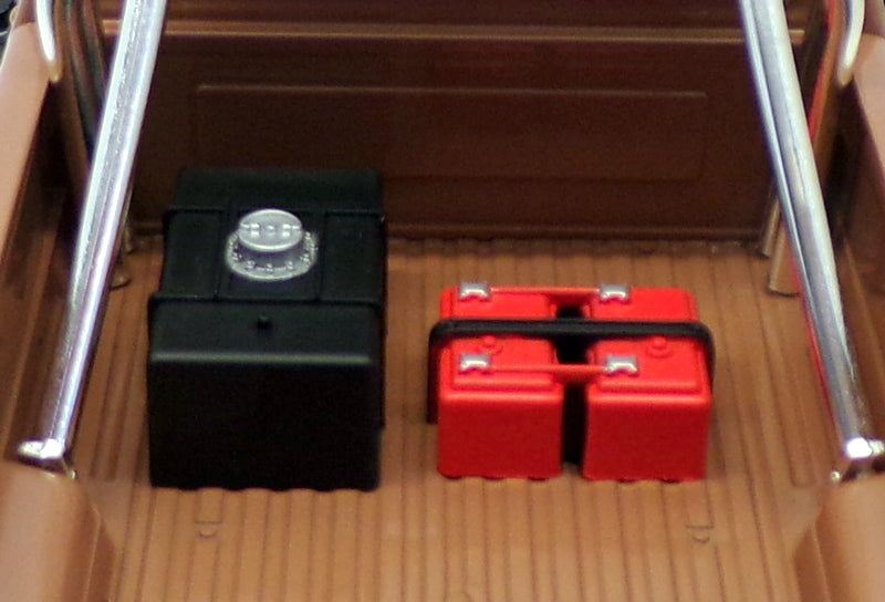 Greenlight 1/18 Scale Diecast 13557 BFT Ford F-350 Monster Truck Two-Tone Brown