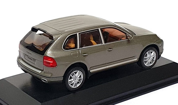Minichamps 1/43 Scale Diecast MCP06G - Porsche Cayenne - Grey