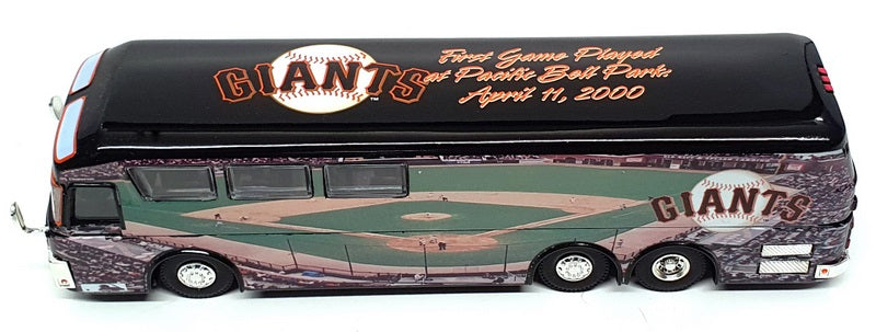 White Rose Collectibles 1/64 Scale 00792 - San Francisco Giants Motorcoach