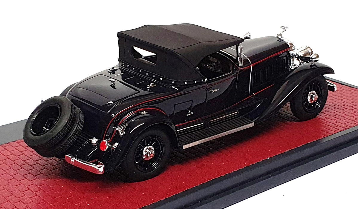 Matrix 1/43 Scale MX20301-452 - 1930 Cadillac V16 452 Roadster Fleetwood closed