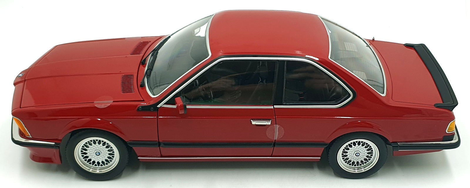 KK Scale 1/12 Scale KKDC120165 - BMW M635 Csi - Red