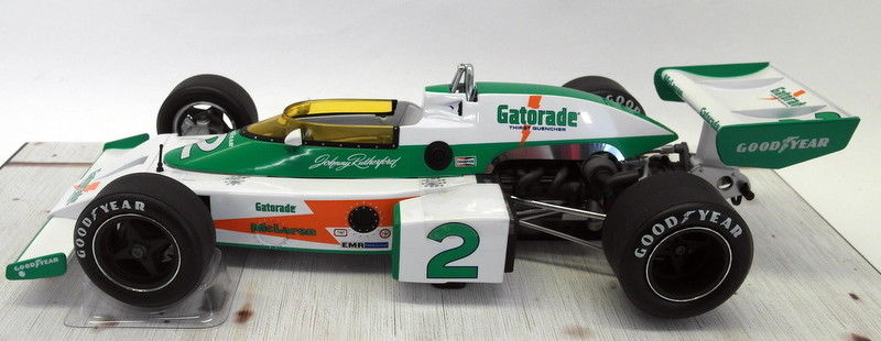 Carousel1 1/18 Scale 4803 - McLaren M16 1975 Indianapolis 500 Johnny Rutherford
