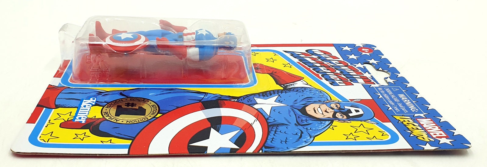 Hasbro 3.75 Inch 55437 - Retro Marvel Legends Captain America 1st Edition