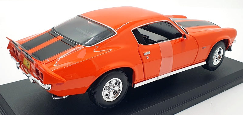 Maisto 1/18 Scale Diecast 46629 - 1971 Chevrolet Camaro - Orange