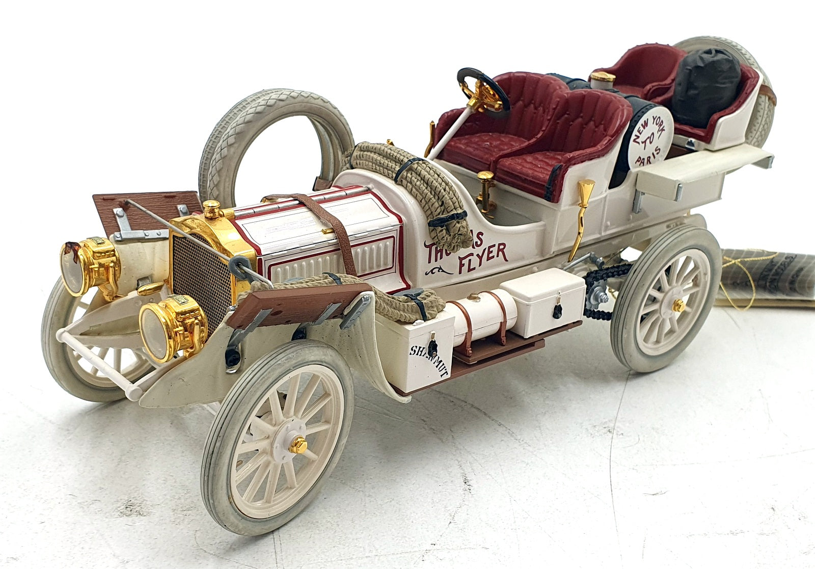 Franklin Mint 1/24 Scale 51225B - 1907 Thomas Flyer - White