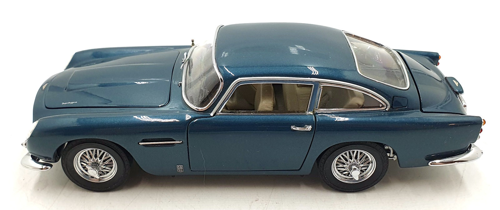 Danbury Mint 1/24 scale Diecast AMLE01 - 1964 Aston Martin DB5 - Blue