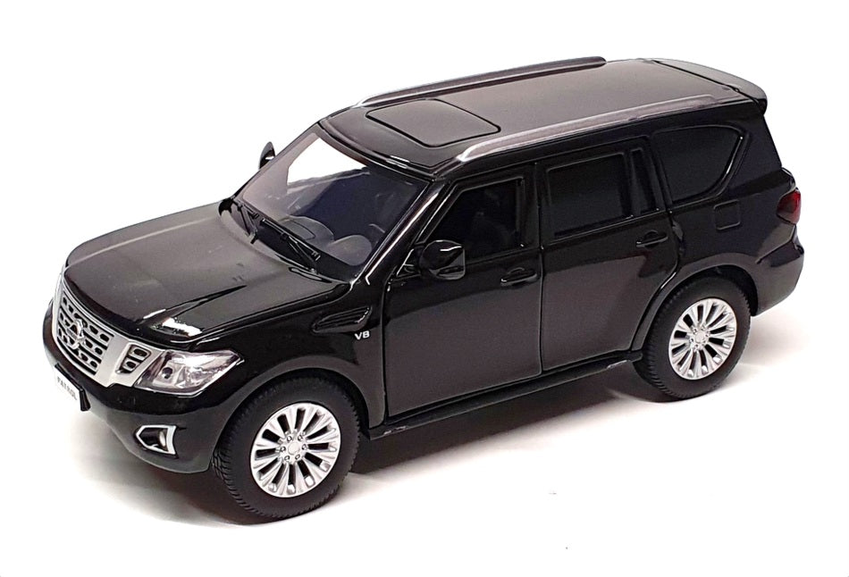 Tayumo 1/32 Scale Pull Back & Go 32115014 - Nissan Patrol Y62 - Black
