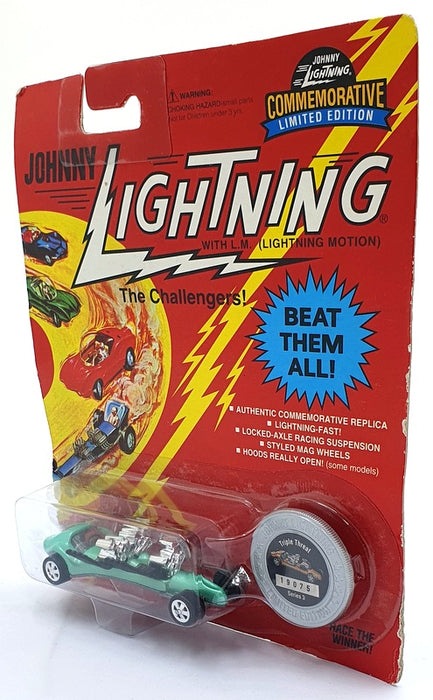 Johnny Lightning 1/64 Scale 100-132 - The Challengers Triple Threat - Met. Green