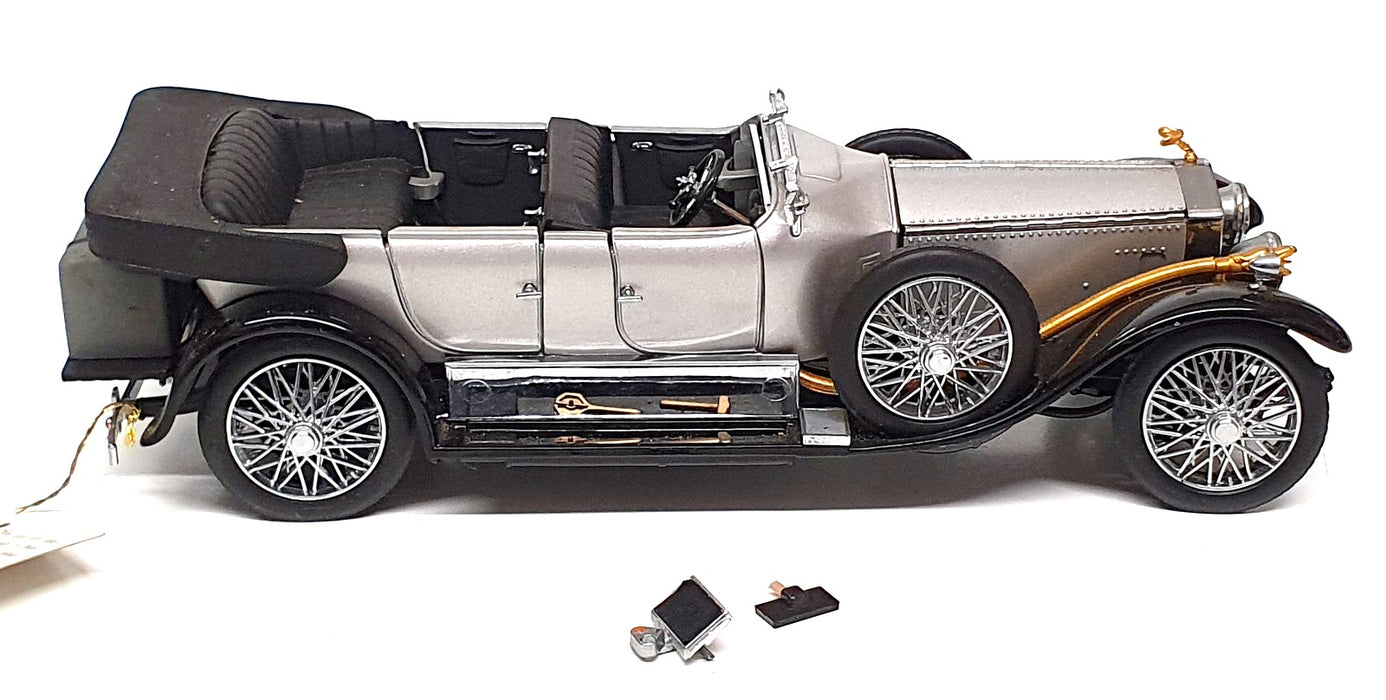 Franklin Mint 1/24 Scale 31025A - 1925 Rolls Royce Silver Ghost - Silver