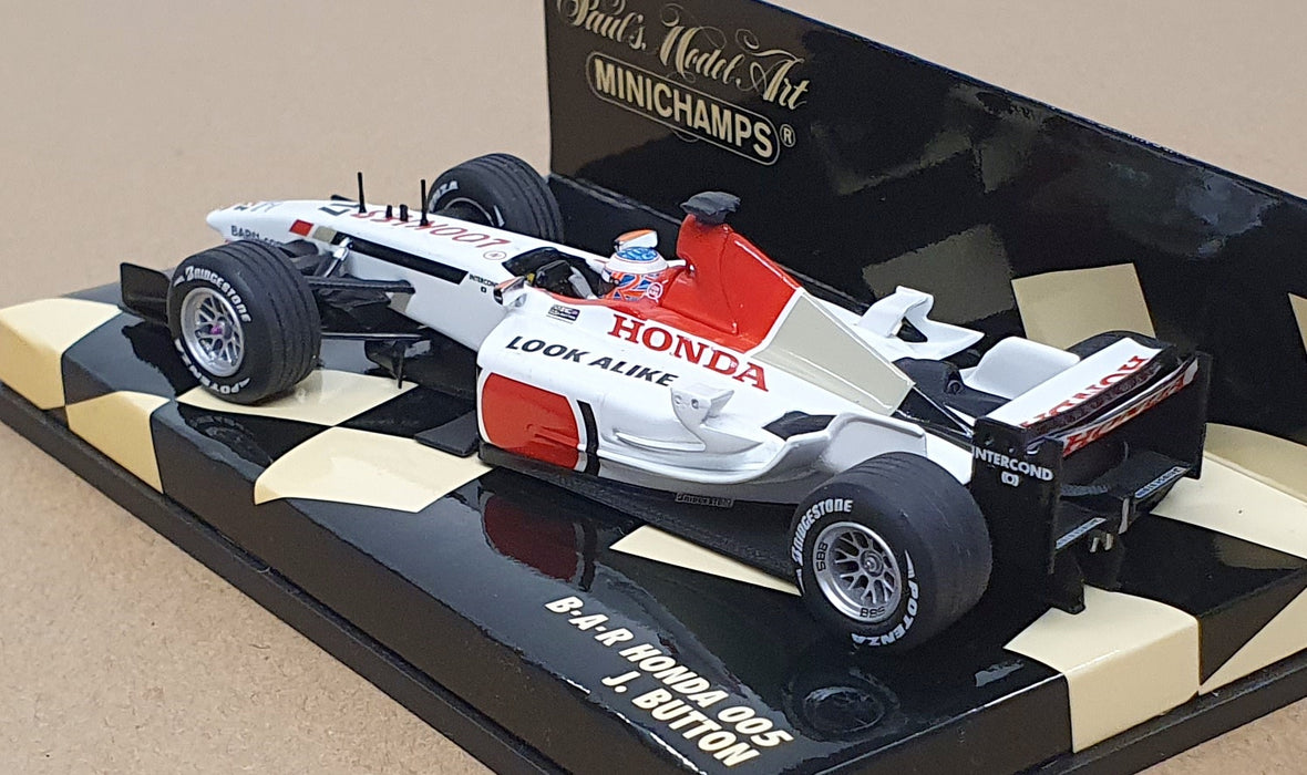 Minichamps 1/43 Scale 400 030017 - F1 B.A.R Honda 005 #17 J. Button