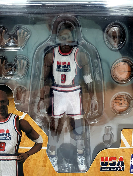 Medicom Mafex 6 inch Figure no.132 - Michael Jordan 1992 Team USA #9 